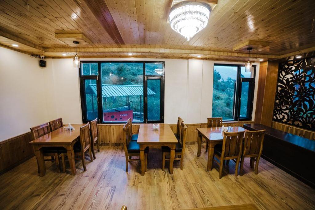 Hotel Black Magic Manāli Dış mekan fotoğraf
